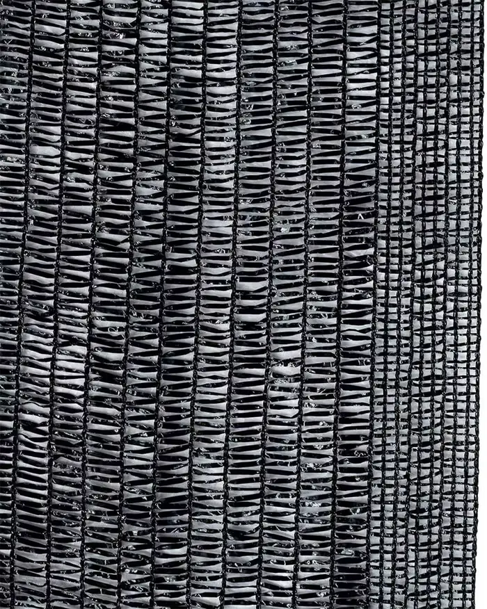 Grille d'ombrage noire à effet de serre avec œillets