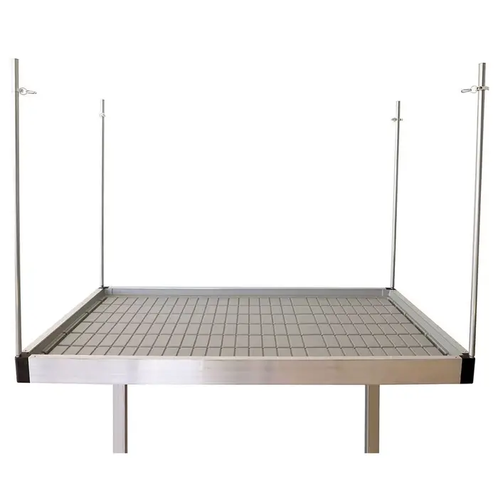 Table de culture à flux et reflux avec système d'irrigation goutte à goutte, banc roulant avec treil
