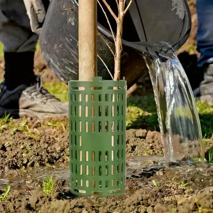 Protecteur de tronc d'arbre réglable pour diverses tailles d'arbres ou de plantes